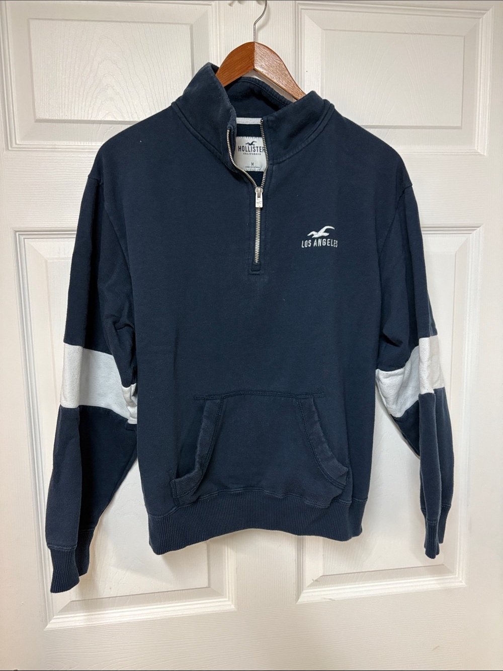 Hollister Navy Blue & White Quarter Zip Sweatshirt - Size M
